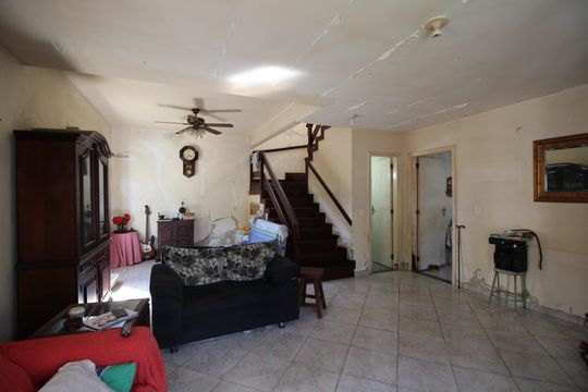 Sala de casa de condomínio à venda com 4 quartos, 206m² em Jacarepaguá, Rio de Janeiro