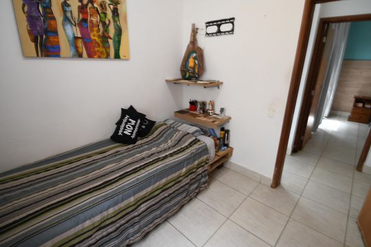 Quarto 2 de casa à venda com 3 quartos, 190m² em Cambuí, Campinas