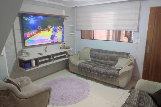 Casa à venda com 2 quartos, 180m² em Jardim Santa Cecilia, Guarulhos