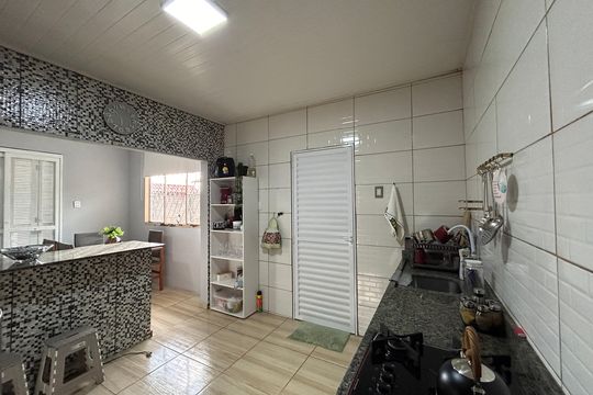 Cozinha de casa para alugar com 1 quarto, 200m² em Vicentina, São Leopoldo