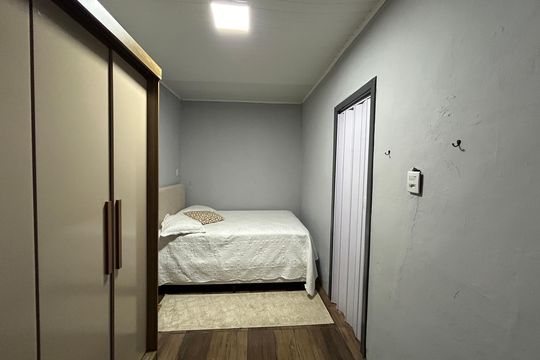 Quarto 1 de casa para alugar com 1 quarto, 200m² em Vicentina, São Leopoldo