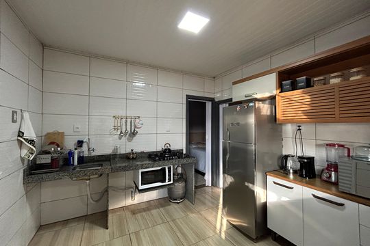 Cozinha de casa para alugar com 1 quarto, 200m² em Vicentina, São Leopoldo