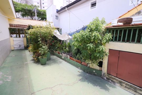 Quintal de casa à venda com 5 quartos, 350m² em Presidente Altino, Osasco