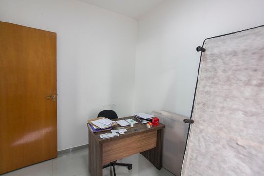 Quarto 2 de apartamento para alugar com 2 quartos, 62m² em Santa Mônica, Uberlândia