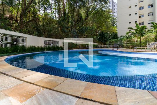 Área externa de apartamento à venda com 3 quartos, 142m² em Vila Andrade, São Paulo