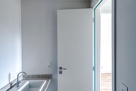 Banheiro de apartamento à venda com 2 quartos, 48m² em Tatuapé, São Paulo