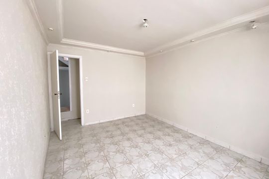 Casa à venda com 2 quartos, 300m² em Higienópolis, Rio de Janeiro