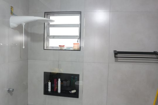 Banheiro da Suíte de casa à venda com 3 quartos, 275m² em Cerâmica, São Caetano do Sul