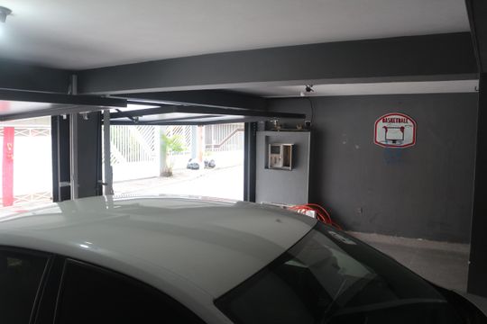 Garagem de casa à venda com 3 quartos, 275m² em Cerâmica, São Caetano do Sul