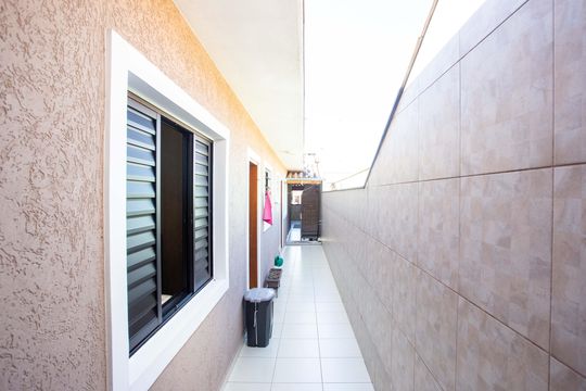 Quintal de casa à venda com 3 quartos, 200m² em Taboão, Diadema