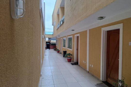 Foto 03 de casa de condomínio à venda com 2 quartos, 84m² em Vila Mazzei, São Paulo