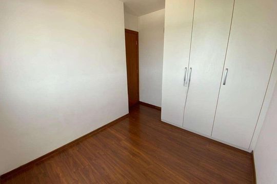 Apartamento para alugar com 2 quartos, 70m² em Fernão Dias, Belo Horizonte