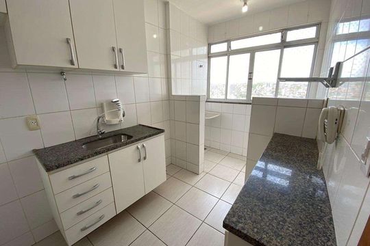 Apartamento para alugar com 2 quartos, 70m² em Fernão Dias, Belo Horizonte