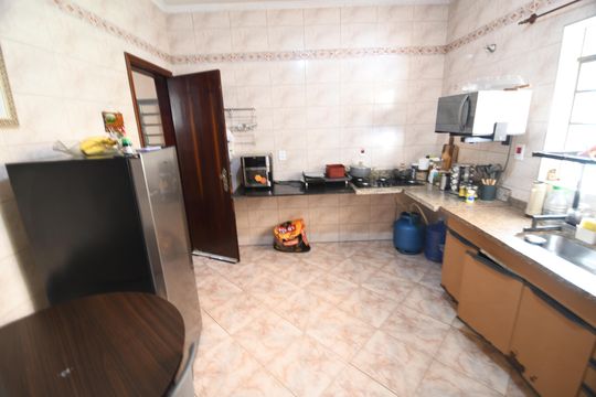 Cozinha de casa à venda com 2 quartos, 252m² em Chácara da Barra, Campinas