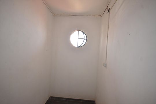 Banheiro de apartamento para alugar com 1 quarto, 30m² em Vila Valqueire, Rio de Janeiro