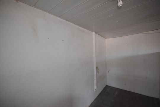 Quarto de apartamento para alugar com 1 quarto, 30m² em Vila Valqueire, Rio de Janeiro