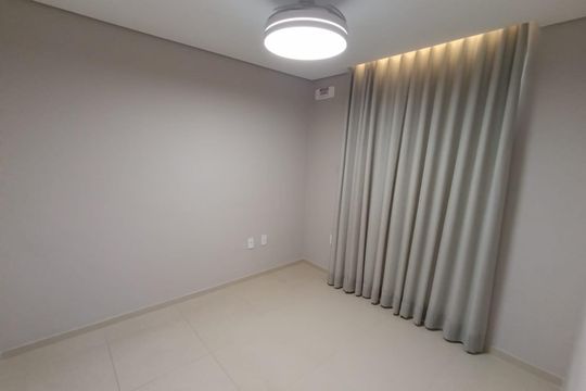 Apartamento para alugar com 2 quartos, 98m² em Cabral, Contagem