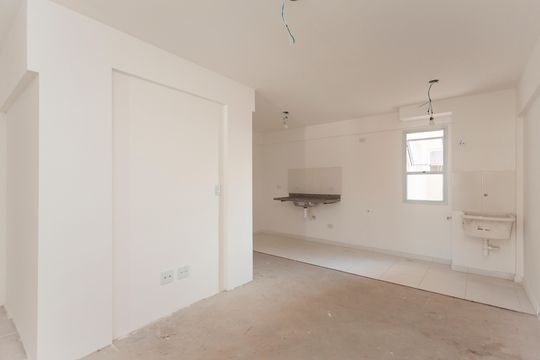 Sala de kitnet/studio à venda com 1 quarto, 37m² em Jardim Santa Cruz (campo Grande), São Paulo