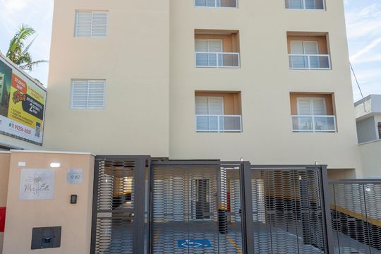Fachada de kitnet/studio à venda com 1 quarto, 37m² em Jardim Santa Cruz (campo Grande), São Paulo