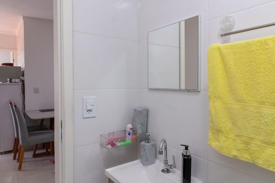 Banheiro de apartamento à venda com 3 quartos, 54m² em Cidade Patriarca, São Paulo