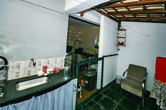 Casa para alugar com 3 quartos, 320m² em Santa Monica, Belo Horizonte