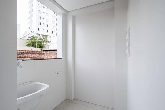 Área de serviço de apartamento à venda com 3 quartos, 80m² em Cidade Nova, Belo Horizonte