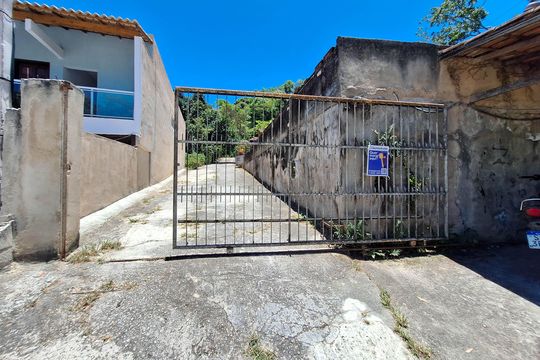 Fachada de casa para alugar com 6 quartos, 3000m² em Maria Paula, Niterói