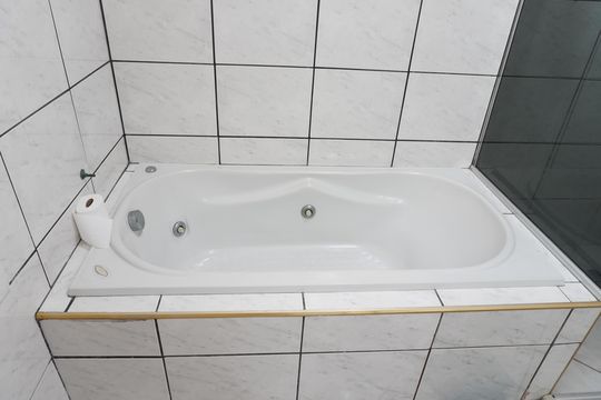 Banheira de apartamento à venda com 2 quartos, 100m² em Vila Buarque, São Paulo
