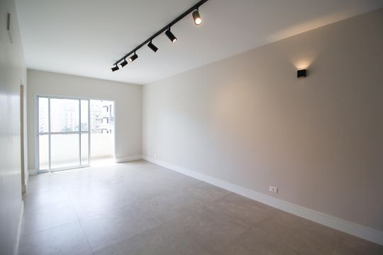 Sala de apartamento à venda com 2 quartos, 140m² em Itaim Bibi, São Paulo