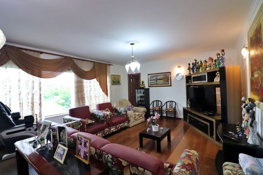 Sala de casa à venda com 3 quartos, 600m² em Parque dos Passaros, São Bernardo do Campo