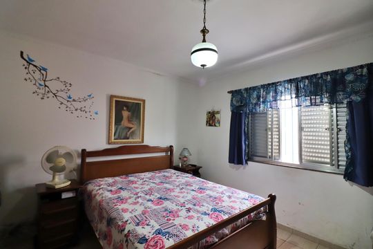Suíte de casa à venda com 3 quartos, 600m² em Parque dos Passaros, São Bernardo do Campo