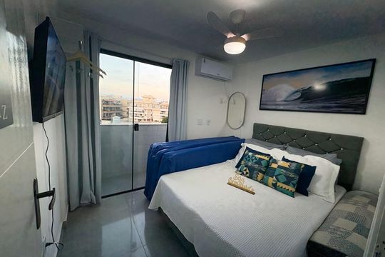 Quarto de apartamento para alugar com 1 quarto, 45m² em Recreio dos Bandeirantes, Rio de Janeiro