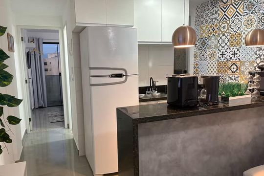 Cozinha de apartamento para alugar com 1 quarto, 45m² em Recreio dos Bandeirantes, Rio de Janeiro
