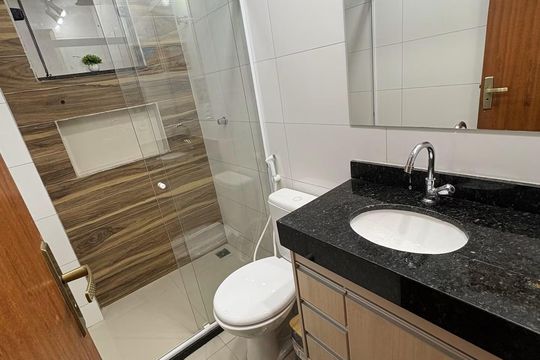 Banheiro de apartamento à venda com 1 quarto, 45m² em Recreio dos Bandeirantes, Rio de Janeiro