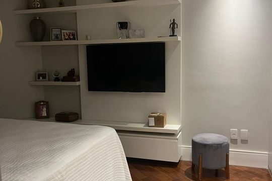 Apartamento à venda com 3 quartos, 180m² em Vila Virginia, Jundiaí