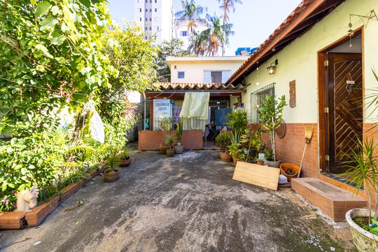 Garagem de casa à venda com 3 quartos, 300m² em Vila Isolina Mazzei, São Paulo