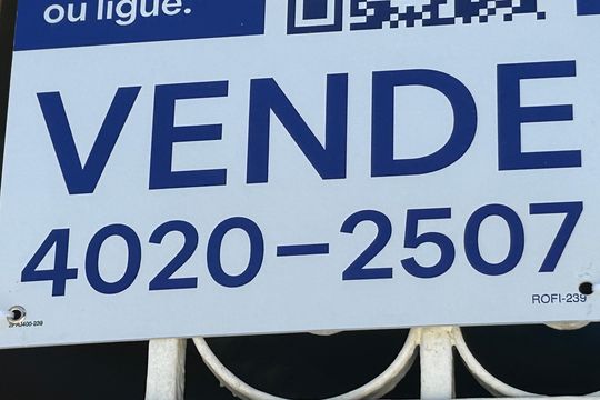 Código alpha numérico de casa à venda com 3 quartos, 180m² em Engenho de Dentro, Rio de Janeiro