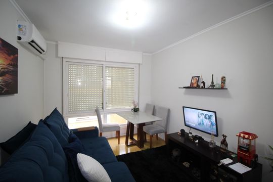 Sala de apartamento à venda com 3 quartos, 69m² em Mont’serrat, Porto Alegre