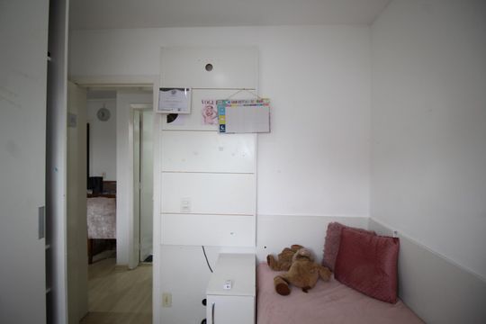 Quarto 2 de apartamento à venda com 2 quartos, 48m² em Passo das Pedras, Porto Alegre
