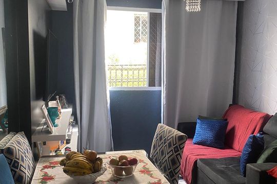 Sala de apartamento para alugar com 2 quartos, 48m² em Jardim Petropolis, Cotia