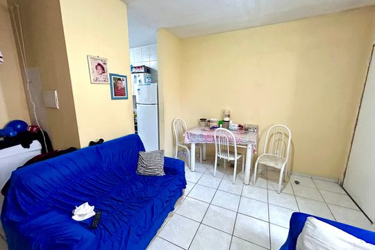 Sala de apartamento para alugar com 2 quartos, 47m² em Jardim Vermelhão, Guarulhos