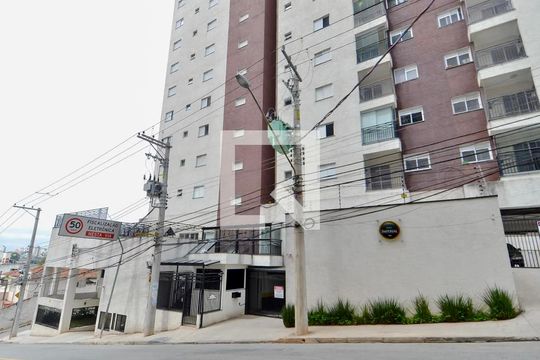 Fachada  de apartamento para alugar com 2 quartos, 51m² em Ponte Grande, Guarulhos