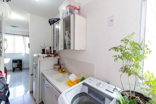 Cozinha de apartamento para alugar com 2 quartos, 40m² em Cavalhada, Porto Alegre