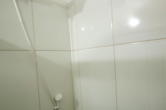 Banheiro Social 2 de casa à venda com 3 quartos, 250m² em Jardim Domitila, São Paulo