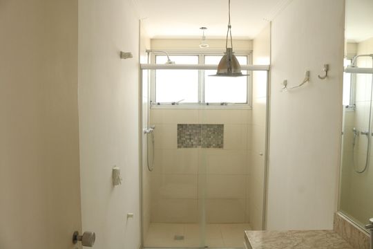 Banheiro 2 de apartamento para alugar com 2 quartos, 110m² em Perdizes, São Paulo