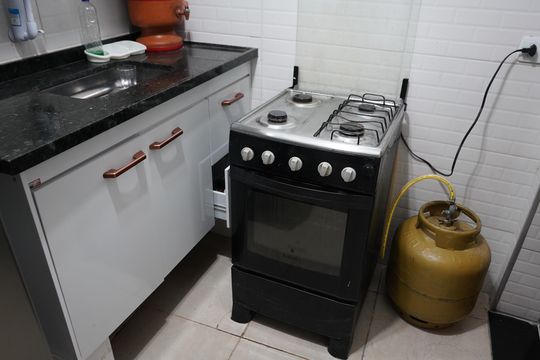 Cozinha de kitnet/studio para alugar com 1 quarto, 41m² em Sé, São Paulo