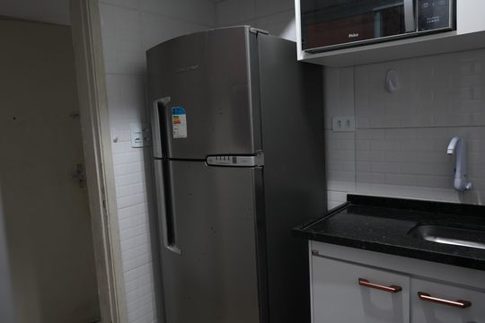 Cozinha de kitnet/studio para alugar com 1 quarto, 41m² em Sé, São Paulo