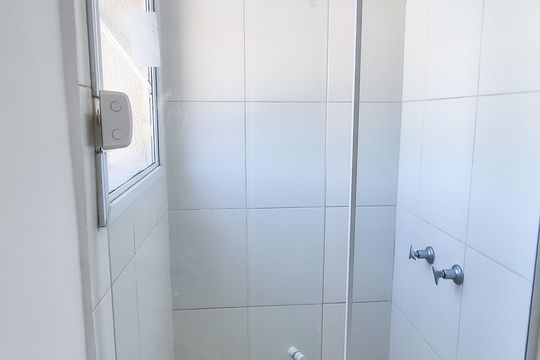 Banheiro Quarto 2 de apartamento à venda com 2 quartos, 64m² em Irajá, Rio de Janeiro