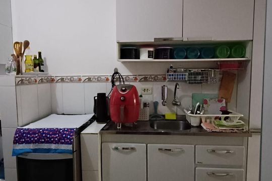 Casa à venda com 5 quartos, 200m² em Canhema, Diadema