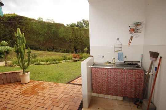 Área de Serviço de casa de condomínio à venda com 3 quartos, 152m² em , Itabirito